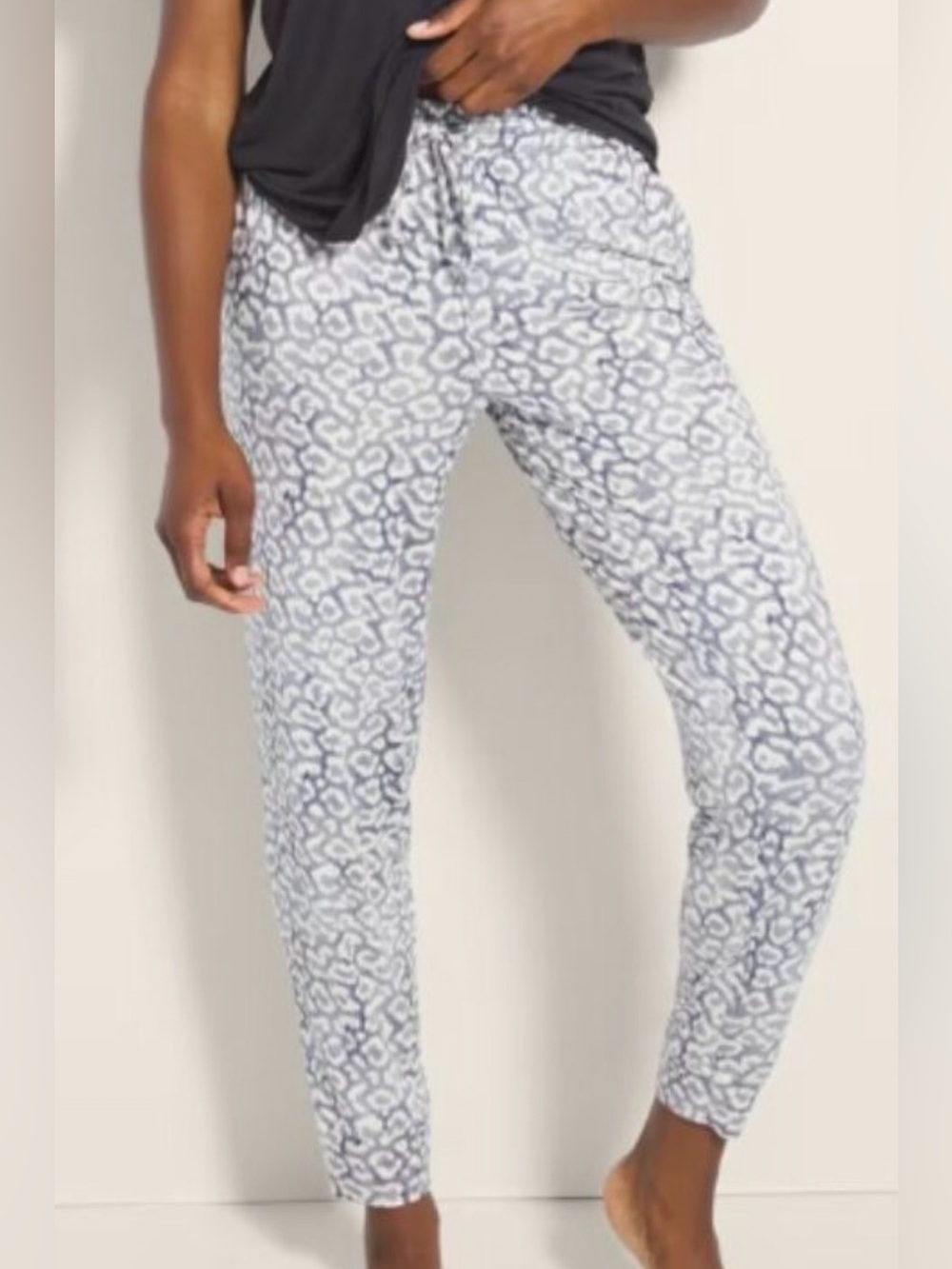Soma Cool Nights Pajama Pants Gray Animal Print, Pockets Size XXL cozy, cooling